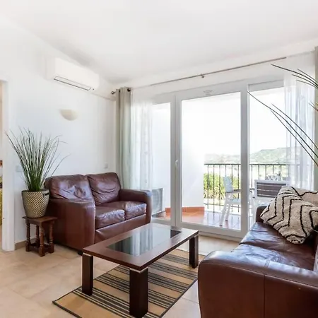 Seaview With Amazing Views